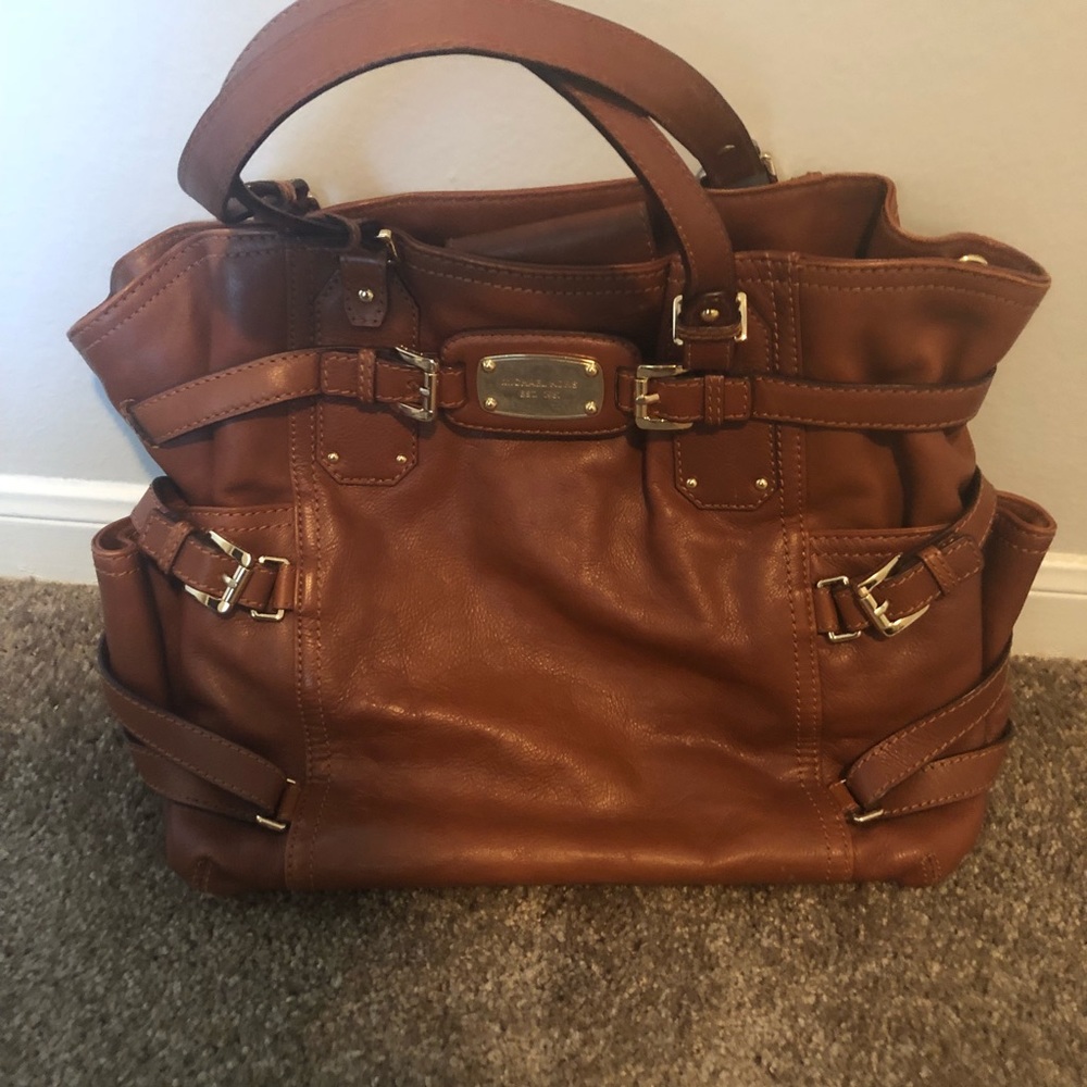 Micheal Kors Chestnut Leather Purse